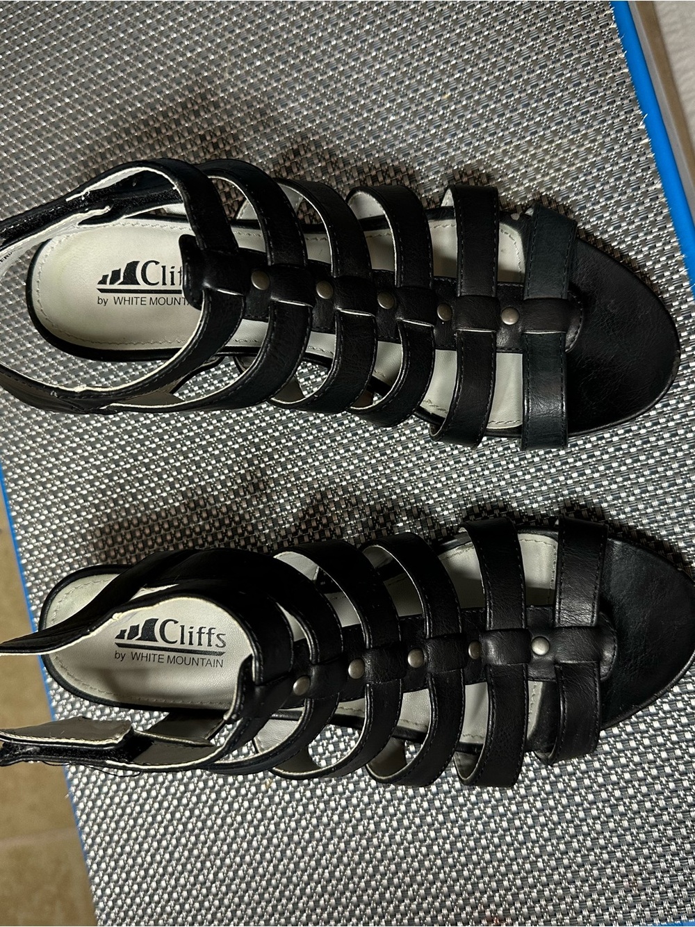 Cliffs by WHITE MOUNTAIN Black Multi-Strap Women's Sandals